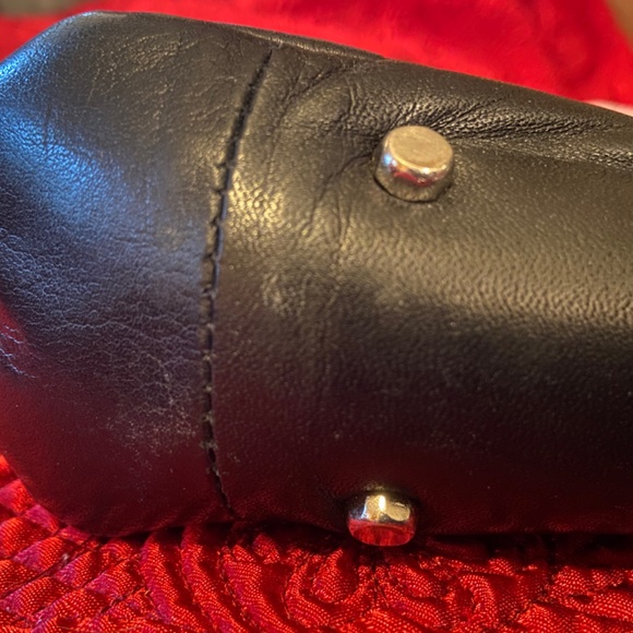 Beautiful exquisite genuine leather portfolio - Picture 8 of 16